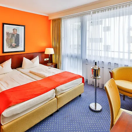 수페리어 프레지던트 3* 뮌헨