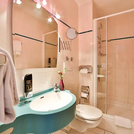 Superior Praesident 3* München