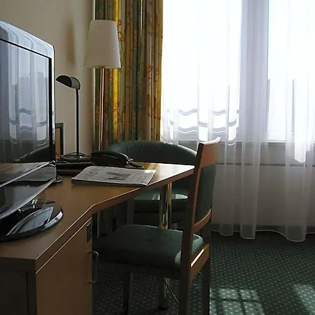Superior Praesident Hotel 3*