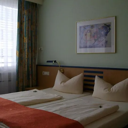 Superior Präsident Hotel 3*