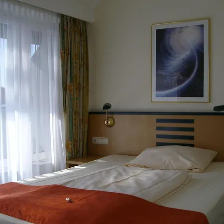 Superior Praesident 3* Munich